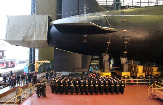 Launching "Vladimir Monomakh" submarine