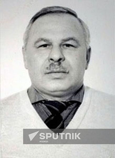 Photos of Tu-204 plane crash victims