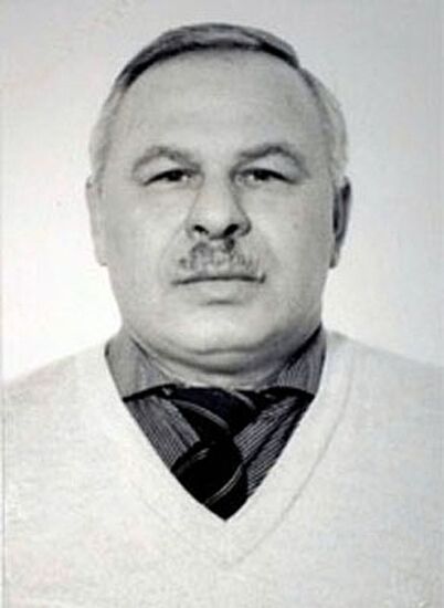 Photos of Tu-204 plane crash victims