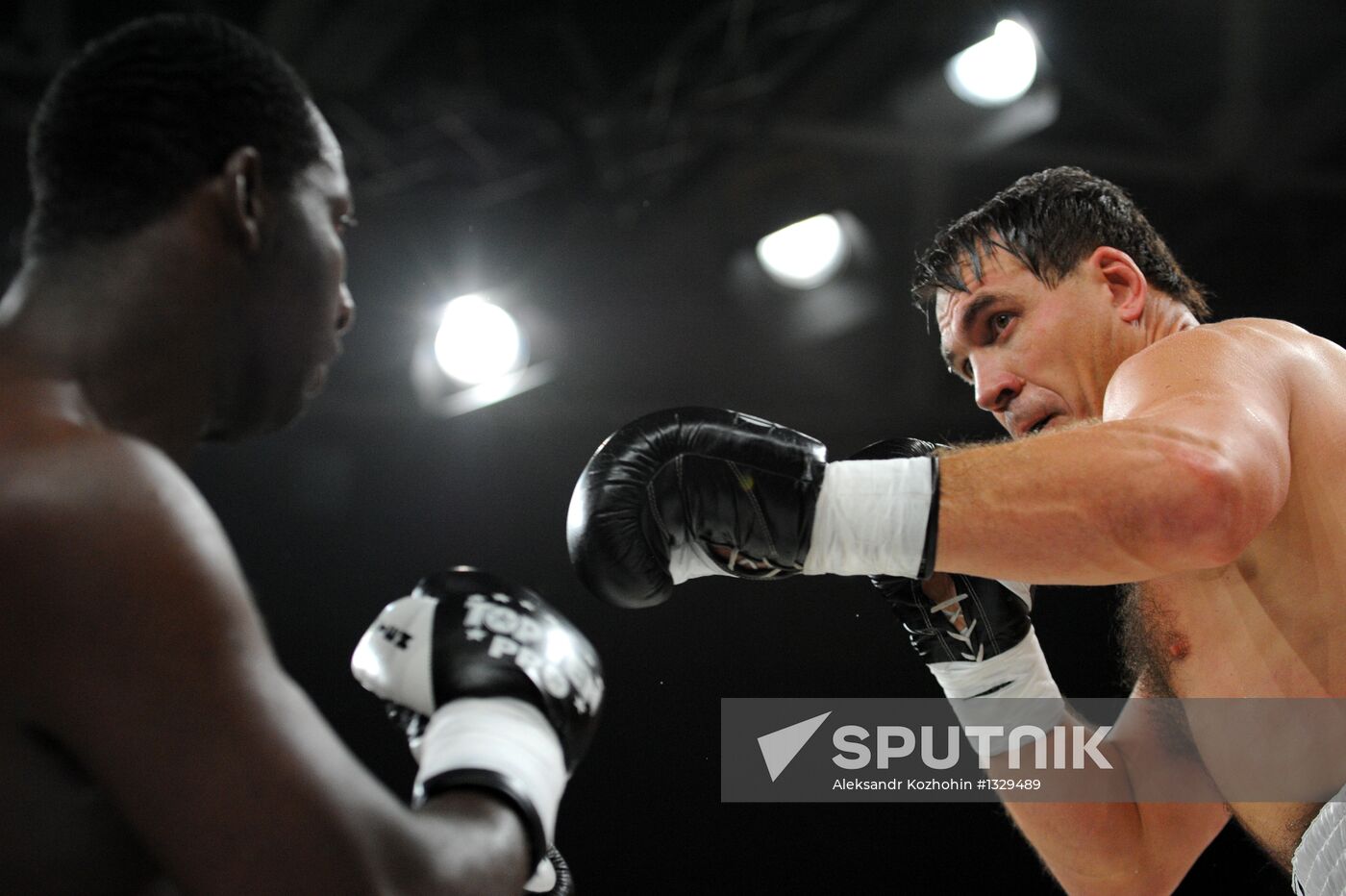 Boxing. Bout between Oleg Maskayev and Owen Beck