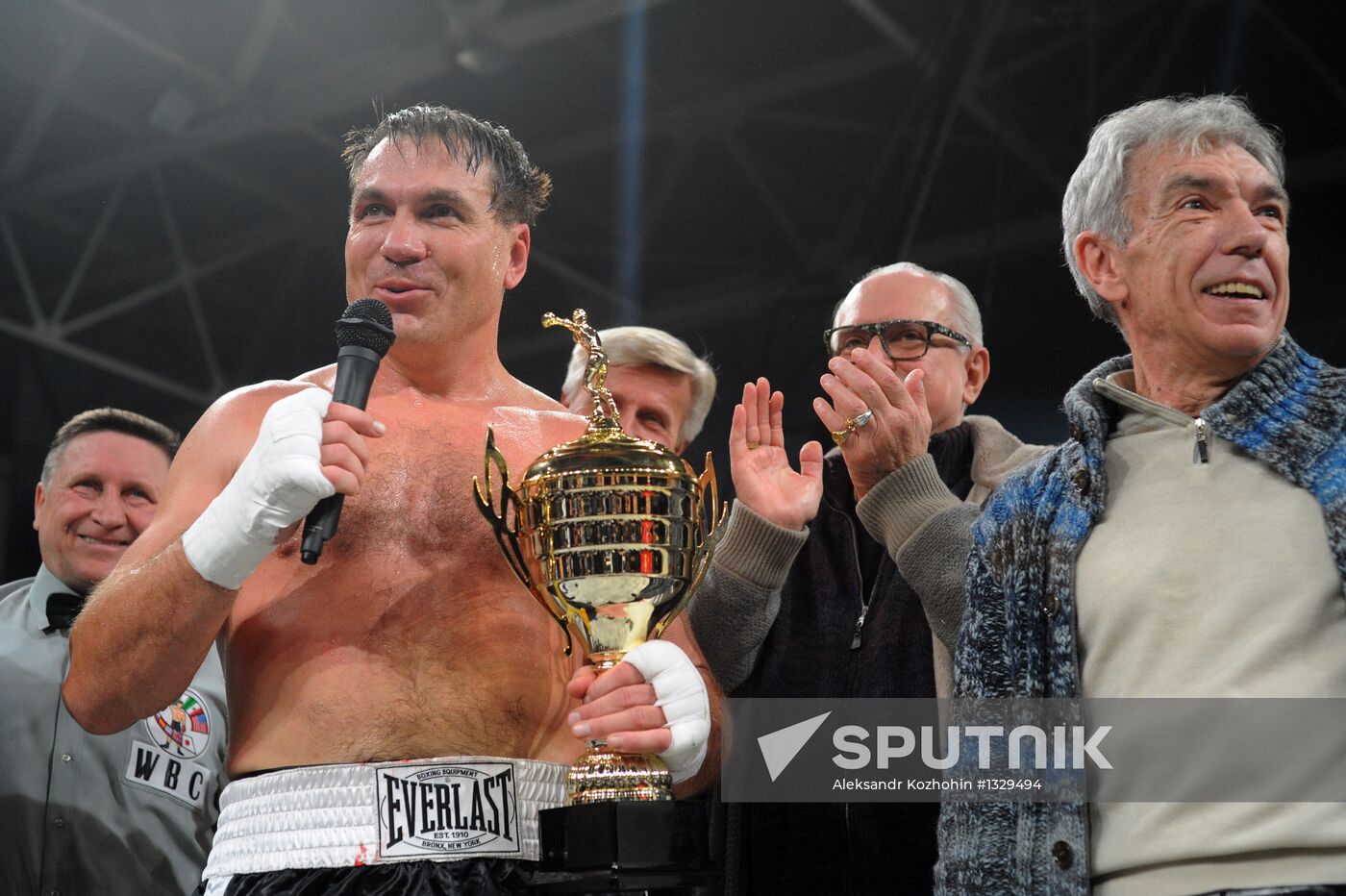 Boxing. Bout between Oleg Maskayev and Owen Beck