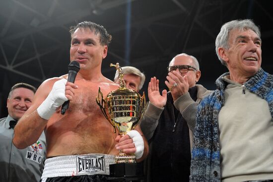 Boxing. Bout between Oleg Maskayev and Owen Beck