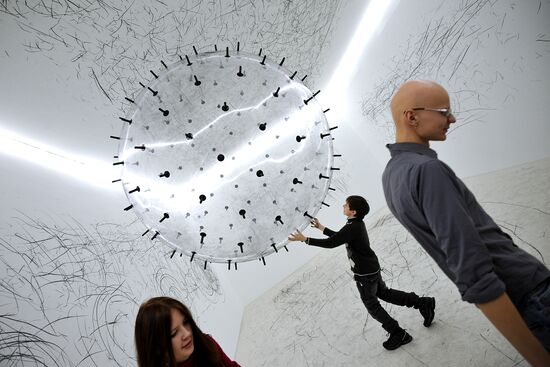"Art-experiment" in Garage center of modern culture