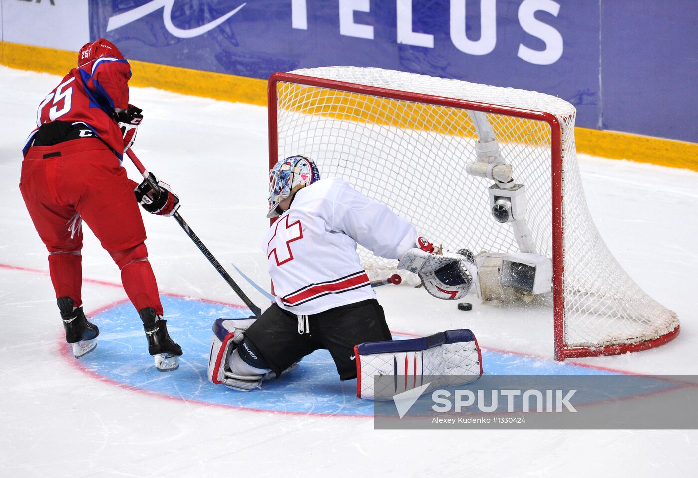 Hockey Youth World Championship. Quarterfinal Russia-Switzerland