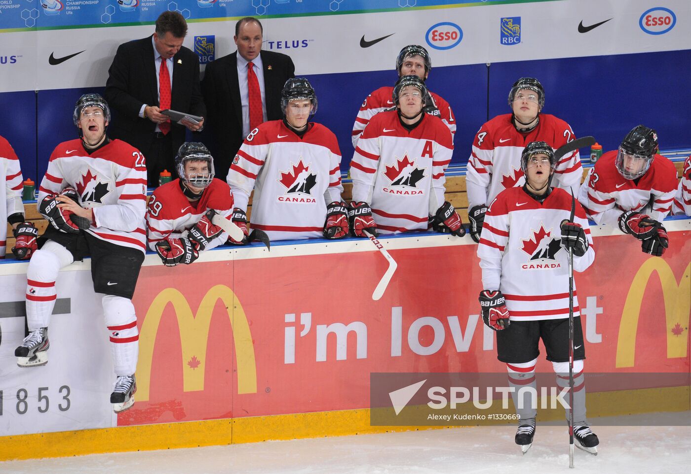 Hockey Youth World Championship. Semifinal match Canada - USA