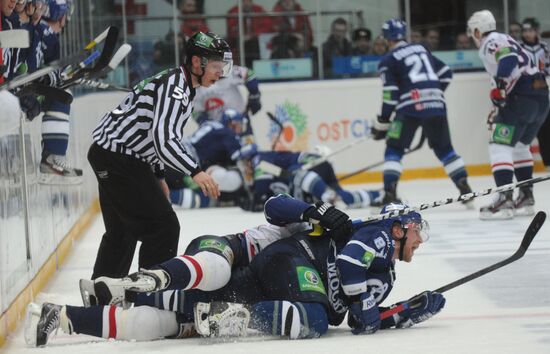 Kontinental Hockey League. Dynamo (Moscow) vs. Torpedo