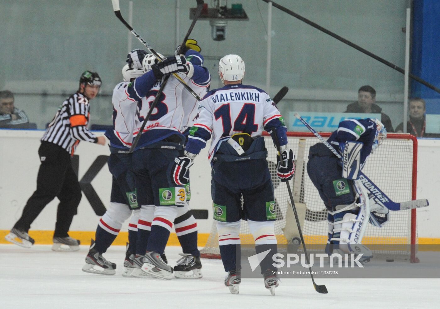 Kontinental Hockey League. Dynamo (Moscow) vs. Torpedo