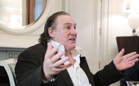 President Vladimir Putin meets with actor Gerard Depardieu