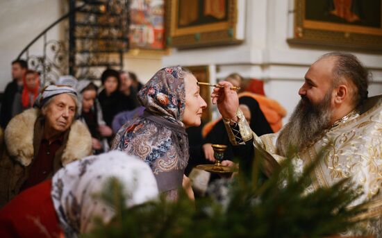 Celebrating Christmas in Novgorod region