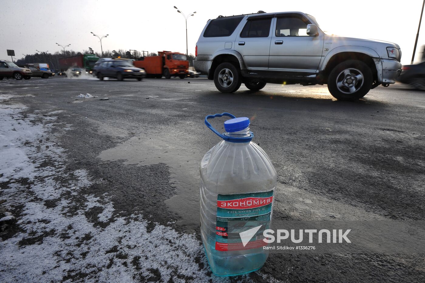 Unsanctioned sale of antifreeze solution in Moscow