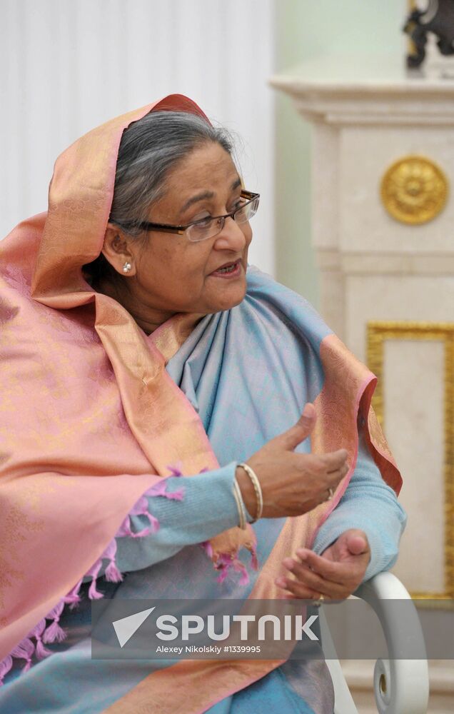 Vladimir Putin meets with Sheikh Hasina in Kremlin