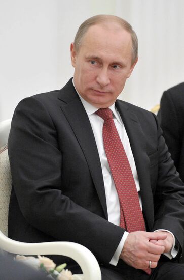 Vladimir Putin meets with Sheikh Hasina in Kremlin