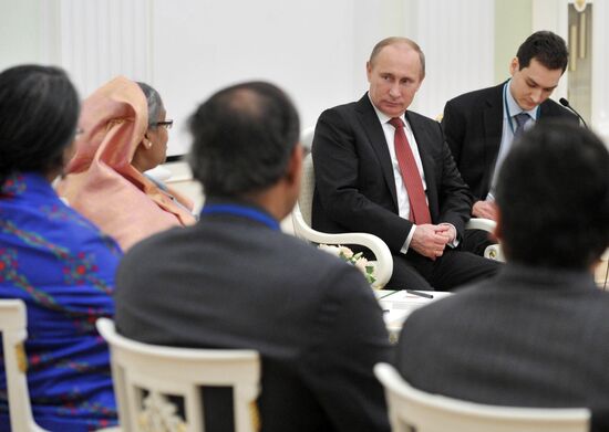 Vladimir Putin meets with Sheikh Hasina in Kremlin