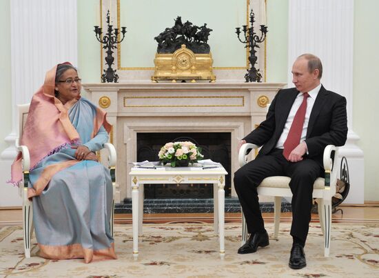 Vladimir Putin meets with Sheikh Hasina in Kremlin