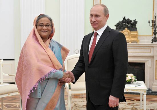 Vladimir Putin meets with Sheikh Hasina in Kremlin