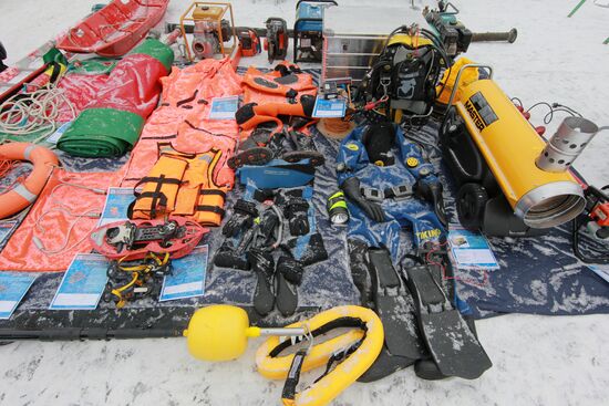 Emergencies ministry classes on safety during Epiphany bathing