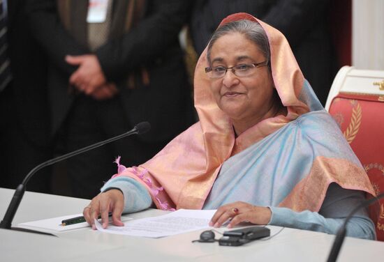 Vladimir Putin meets with Sheikh Hasina in Kremlin