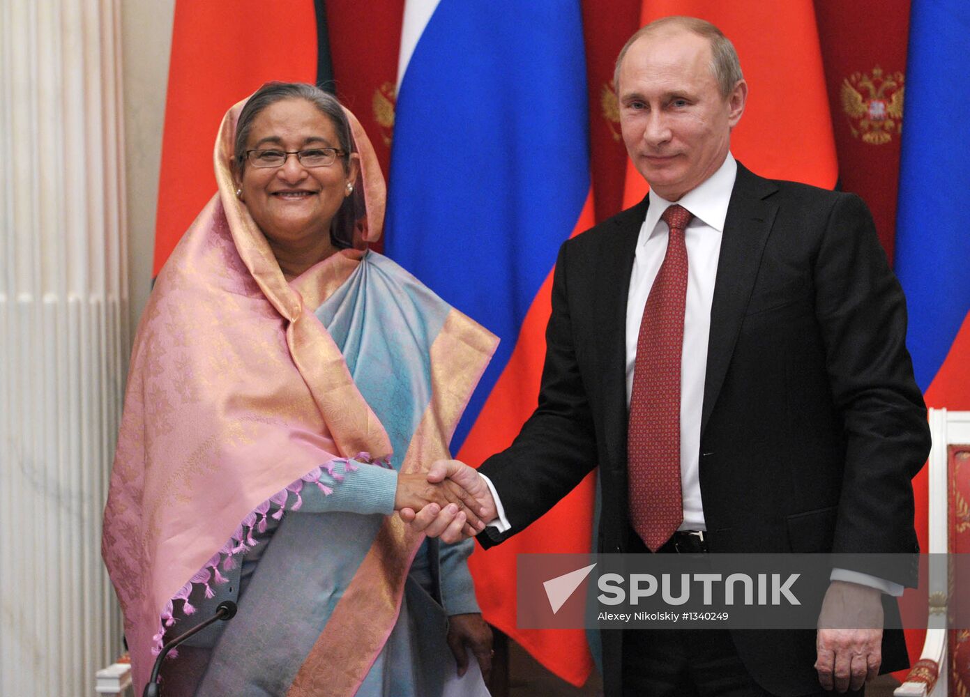 Vladimir Putin meets with Sheikh Hasina in Kremlin