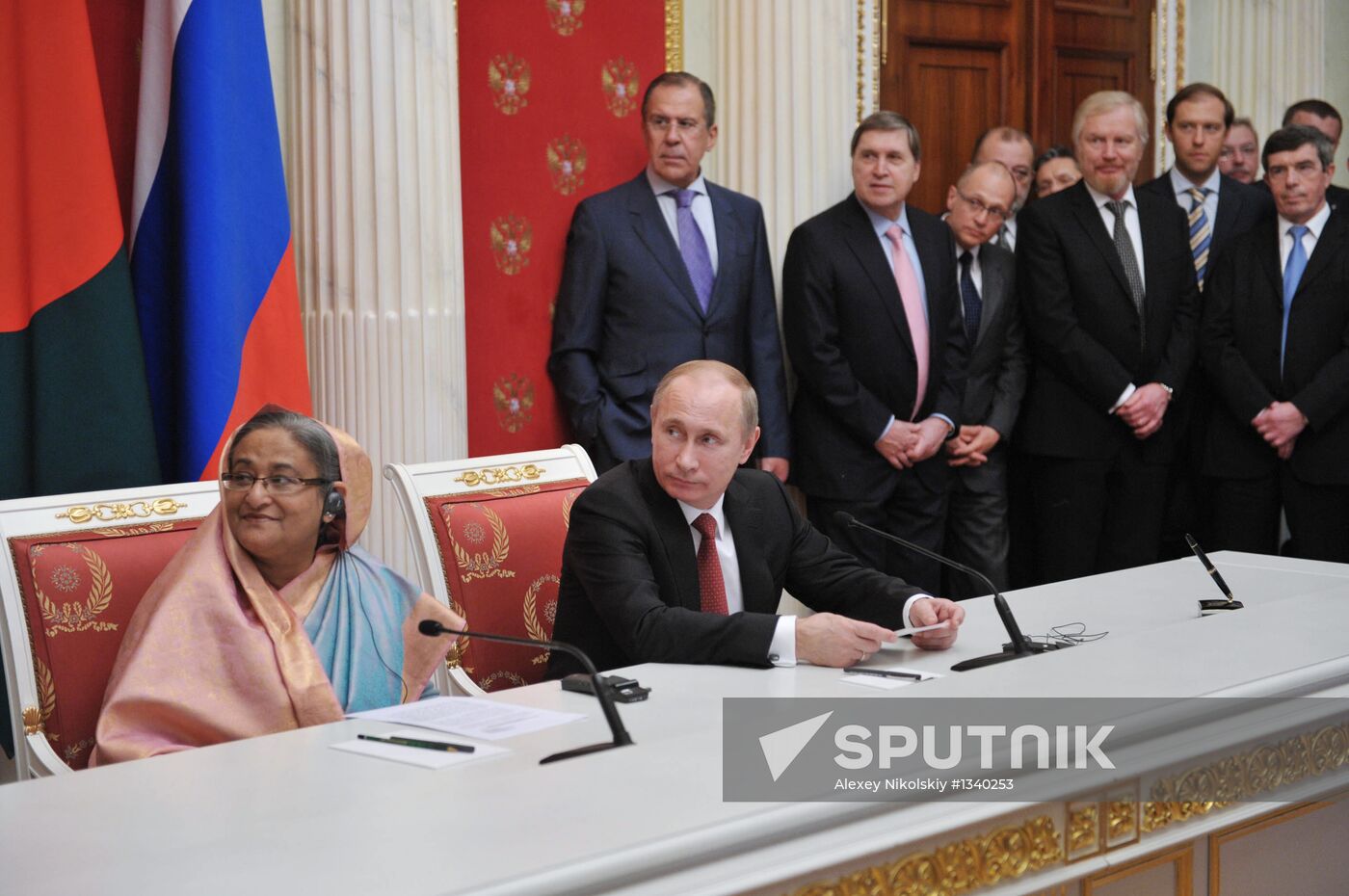 Vladimir Putin meets with Sheikh Hasina in Kremlin