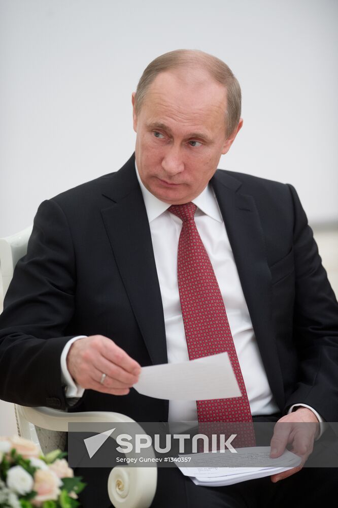 Vladimir Putin meets with Sheikh Hasina in Kremlin