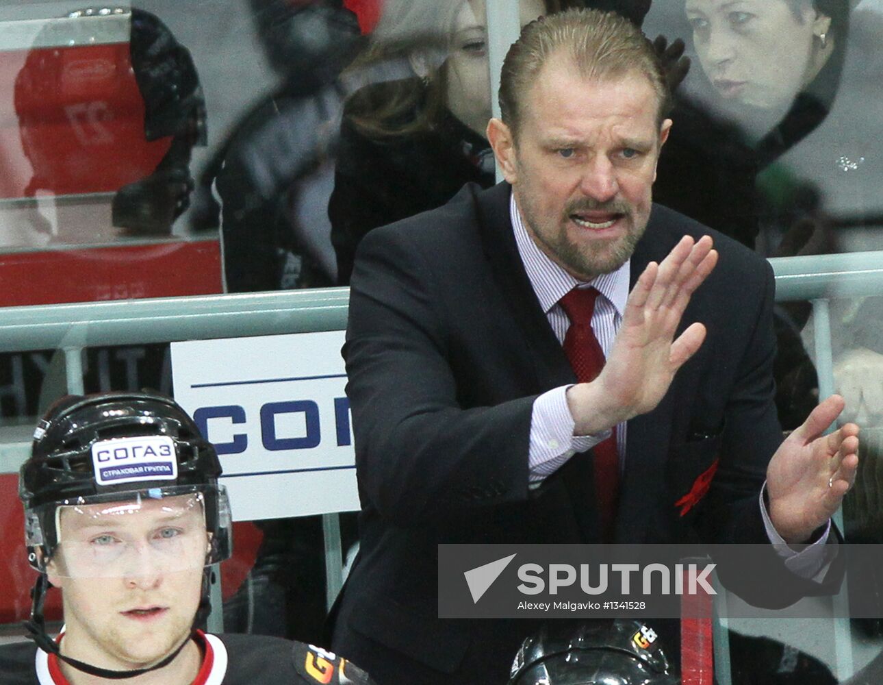 Kontinental Hockey League. Avangard vs. CSKA