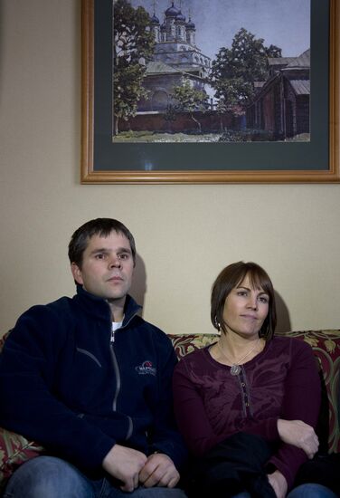 Adoptive parents from U.S. can't obtain documents for children