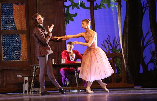 Dress rehearsal of ballet Beauty & the Beast