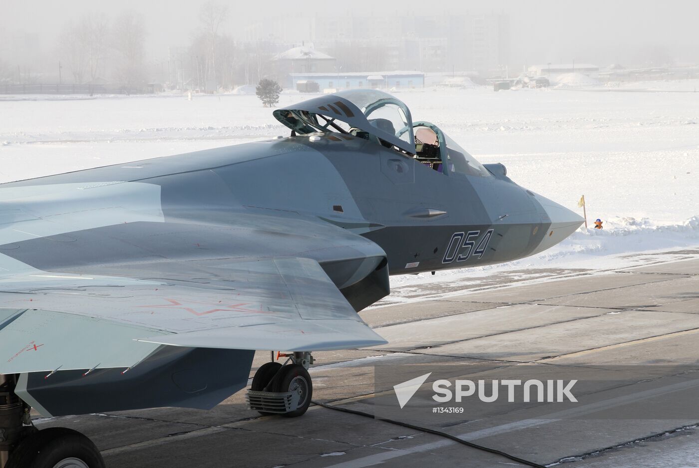 Т-50-4 fifth generation jet fighter's flight