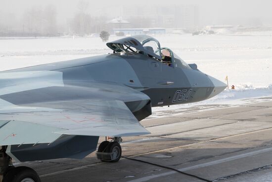 Т-50-4 fifth generation jet fighter's flight