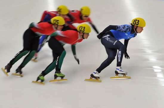 European Short Track Speed Skating Championships. Day One