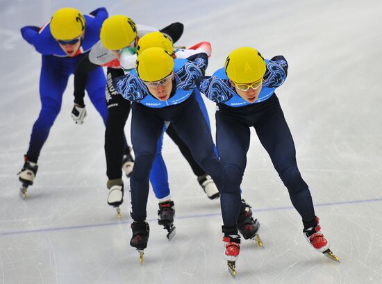 European Short Track Speed Skating Championships. Day One