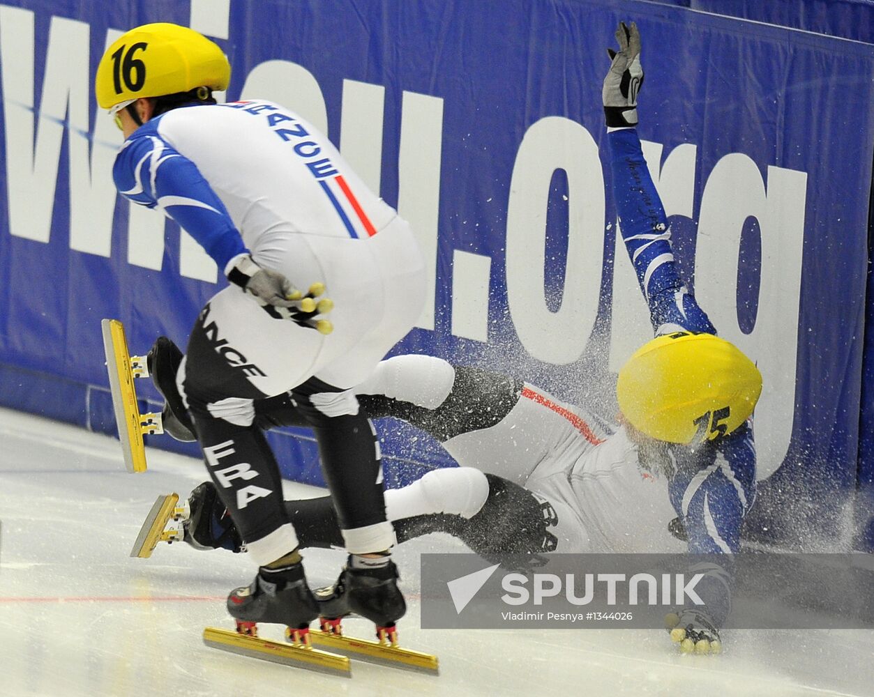 European Short Track Speed Skating Championships. Day One