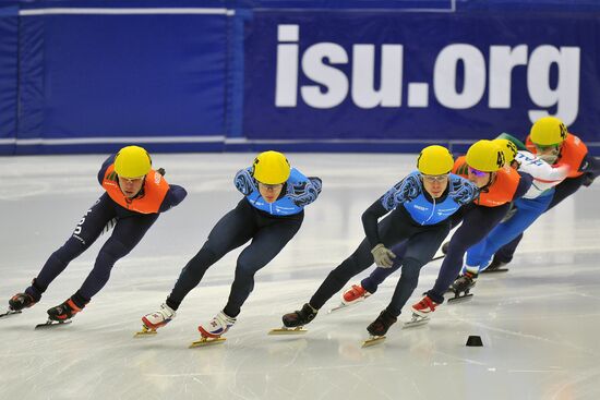 European Short Track Speed Skating Championships. Day One