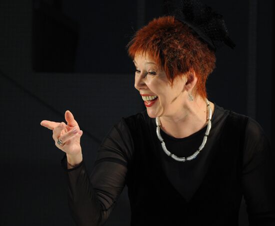 Dress rehearsal of play "August: Osage County"