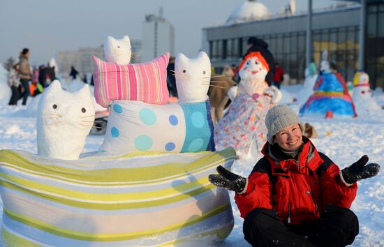 Designer snowmen contest in Moscow