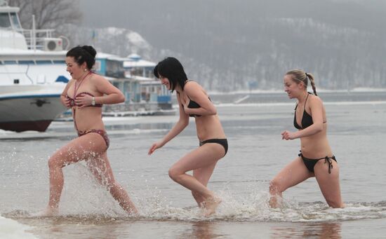 Epiphany bathing