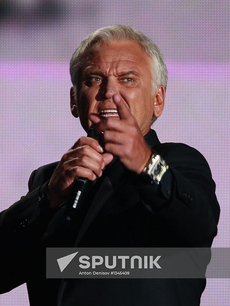 "One's Own Way" awards ceremony