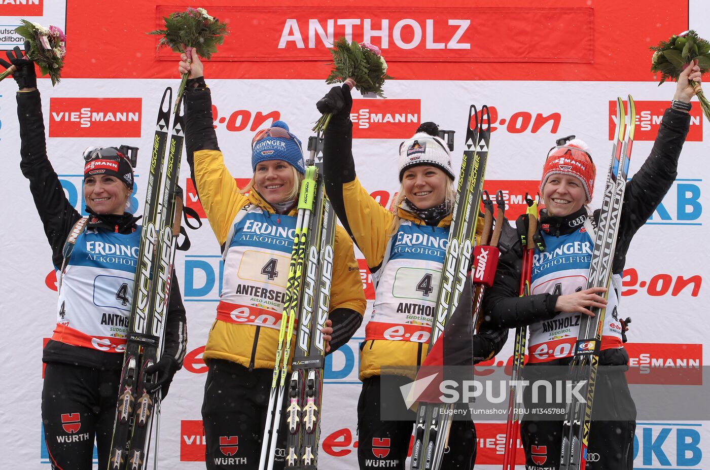 Biathlon 6th stage of World Cup. Women's Relay