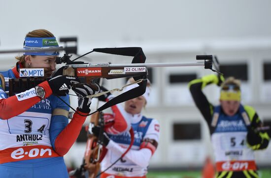 Biathlon 6th stage of World Cup. Women's Relay