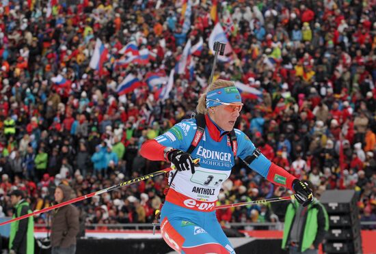 Biathlon 6th stage of World Cup. Women's Relay