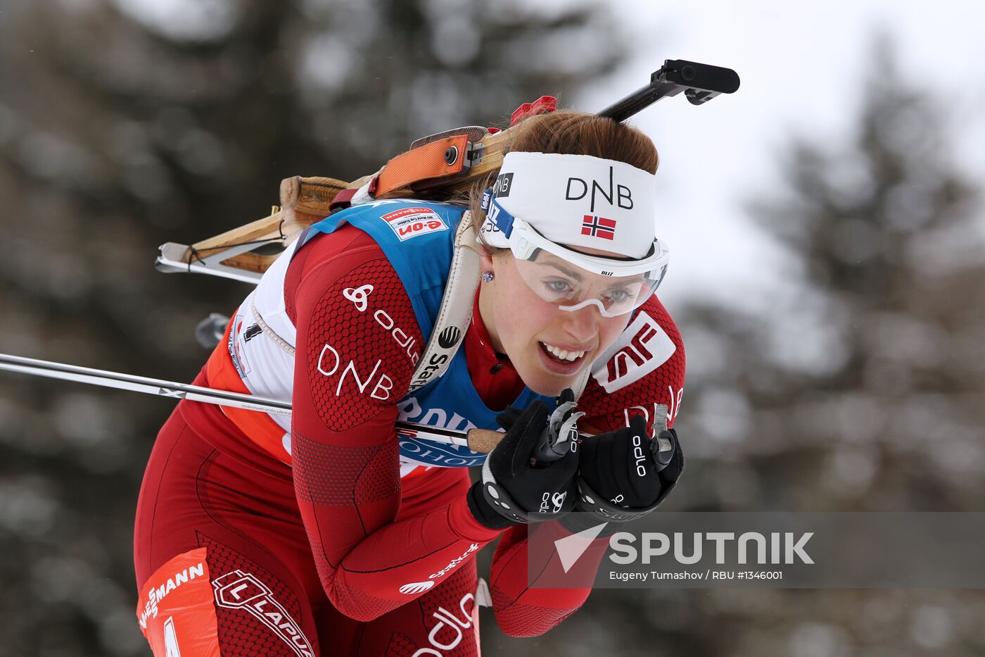 Biathlon 6th stage of World Cup. Women's Relay