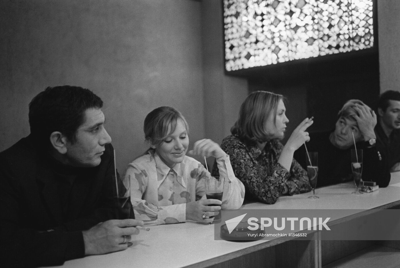 Actors during break in filming of The Seagull