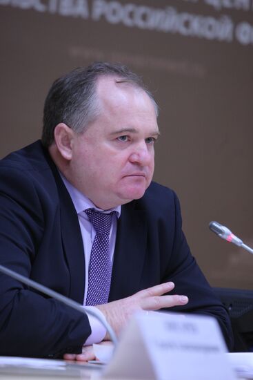 D.Rogozin holds MIC meeting on results of 2012 defense order