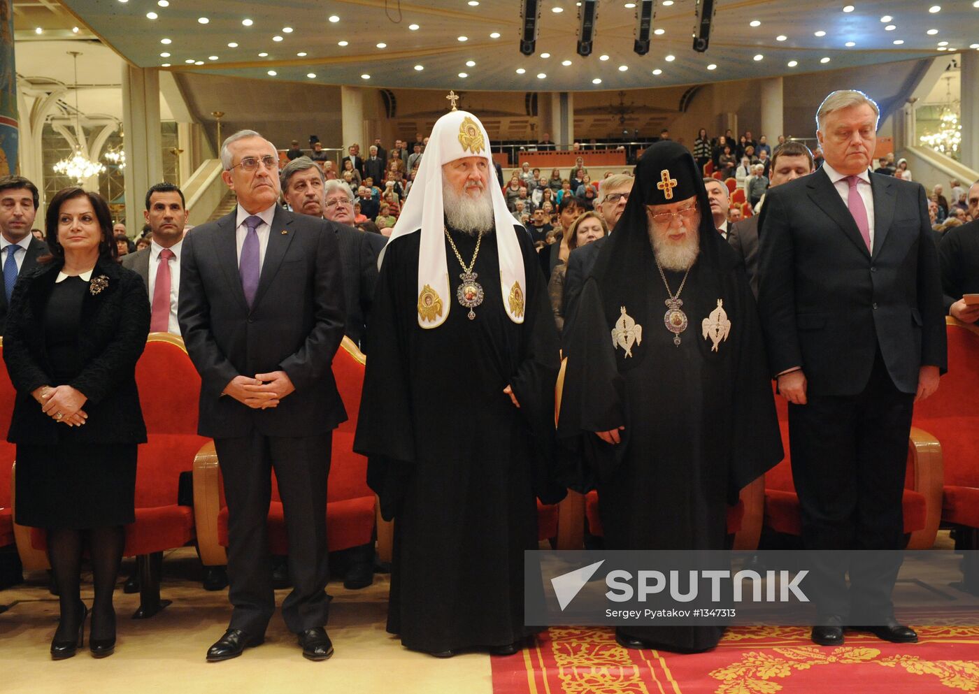 Orthodox Christian Nations Unity Fund hands out awards