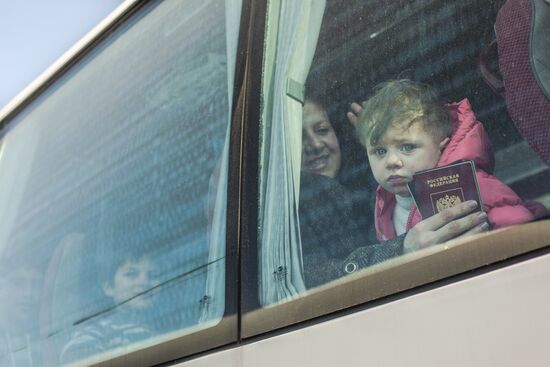 Russians leave Syria