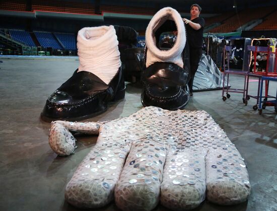 Michael Jackson THE IMMORTAL World Tour show rehearsal in Moscow