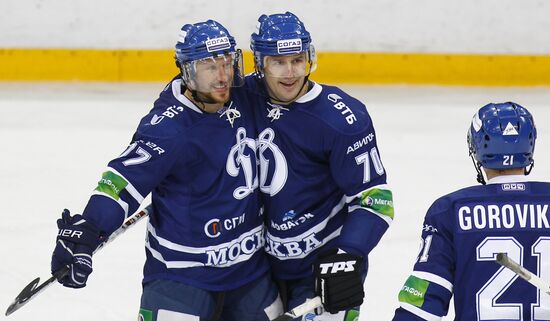 Kontinental Hockey League. Dynamo Moscow vs. SKA