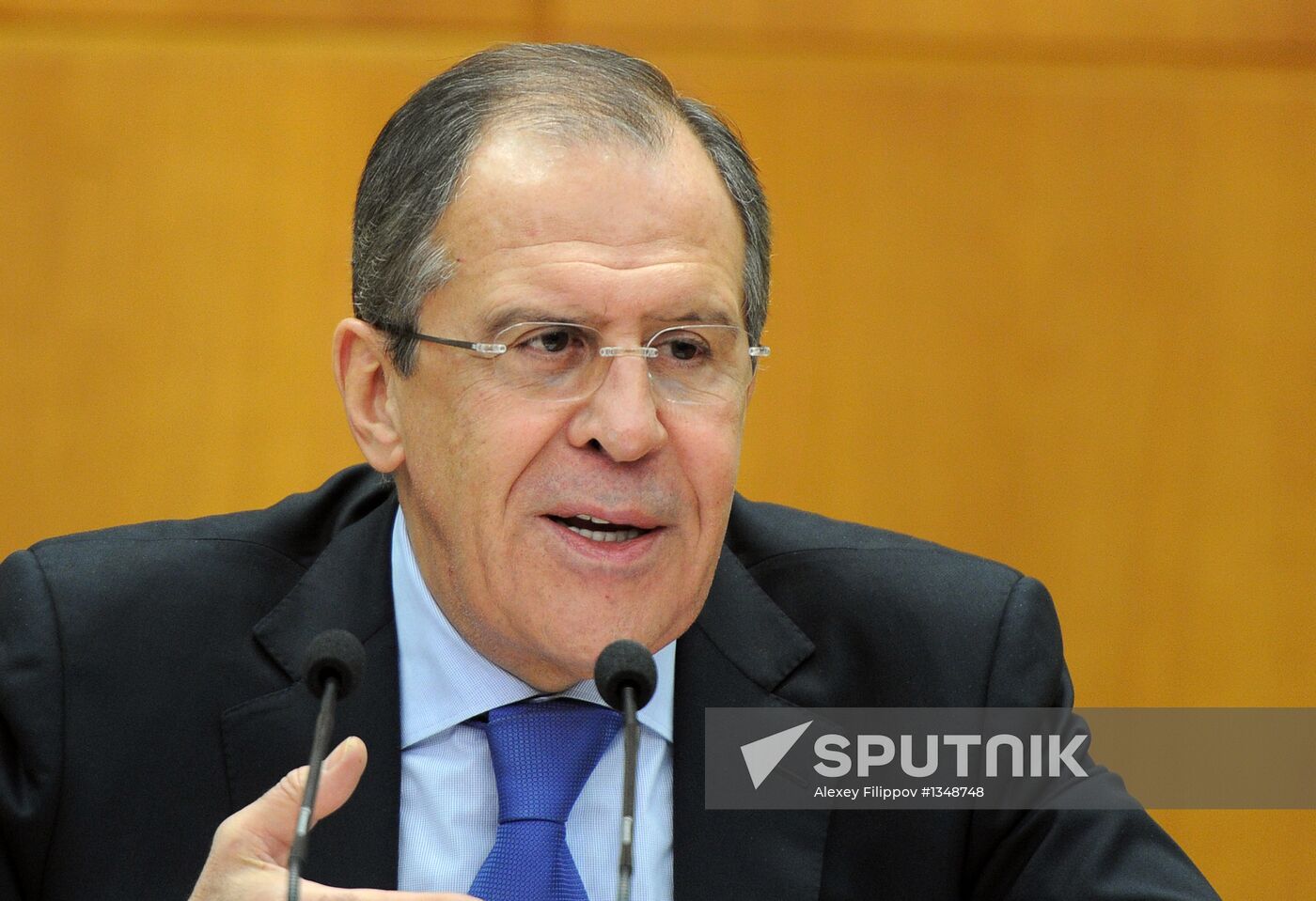 Russian Foreign Minister Sergei Lavrov gives news conference