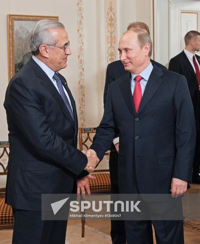 President Vladimir Putin meets with Michel Suleiman
