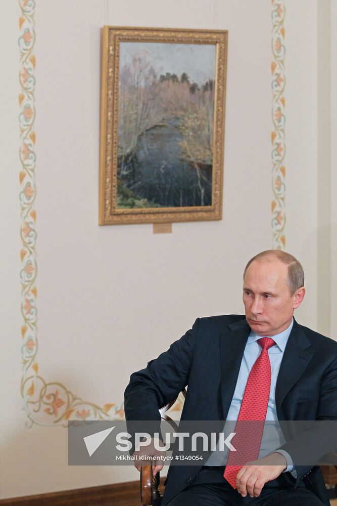 President Vladimir Putin meets with Michel Suleiman